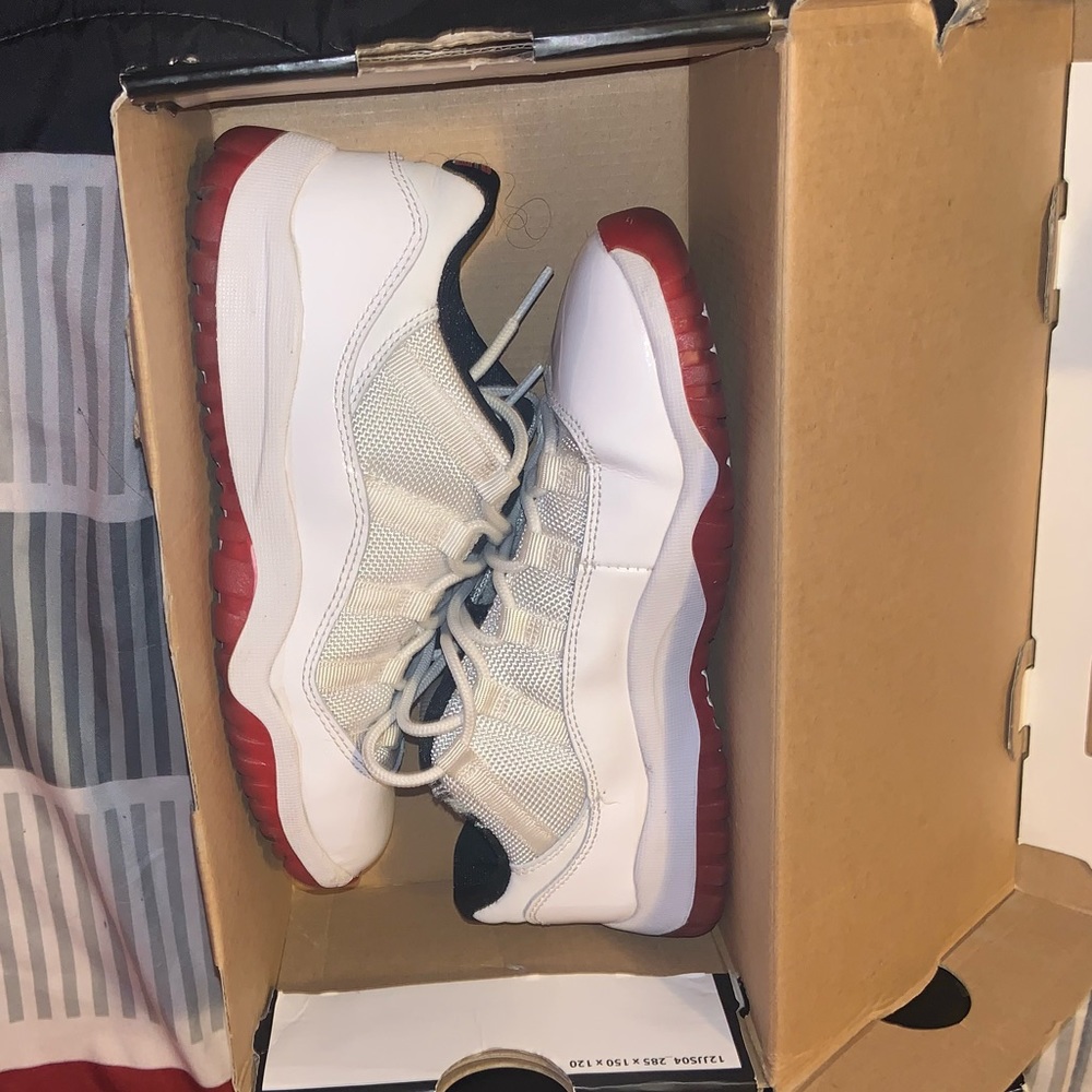 Jordan 11 cherry lows